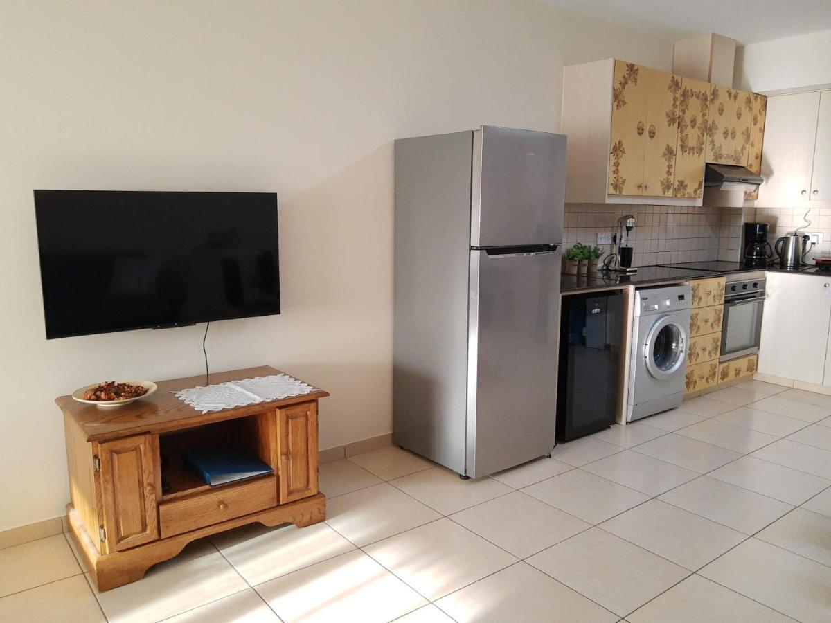 Larnaca Xylophagou 2-Bedroom Apartment With A Shaded Terrace Xylophaghou Luaran gambar